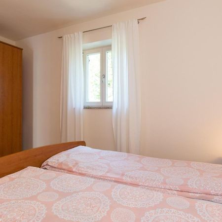 Apartments Marta Krk Town Bagian luar foto